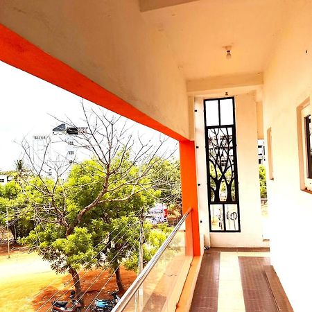 Asshappystayinn Hotel Tiruchirappalli Camera foto
