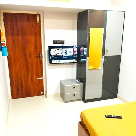 Asshappystayinn Hotel Tiruchirappalli Esterno foto